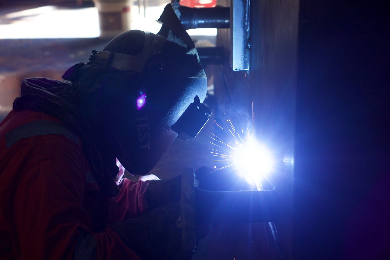 welder, engineer, industry-2964752.jpg